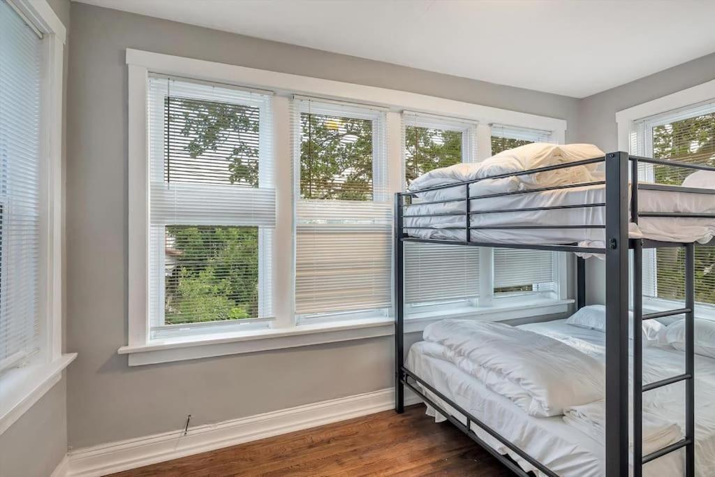 Beautiful Tower Grove Unit Recently Renovated 2s Hébergement de vacances Richmond Heights